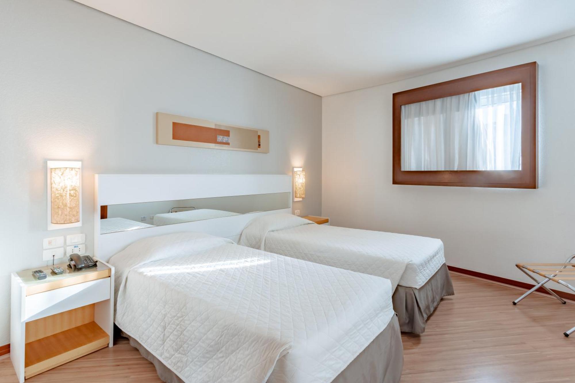 Hotel Bristol Brasil 500 Curitiba Batel Extérieur photo